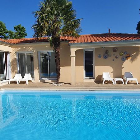 A La Topaze #Gite Calme #3 Pers #Piscine Privee #Cholet #Wifi Haut Debit #Preau #Cholet #Parc Japonais #Puy Du F Ou Le May-sur-Evre Zewnętrze zdjęcie